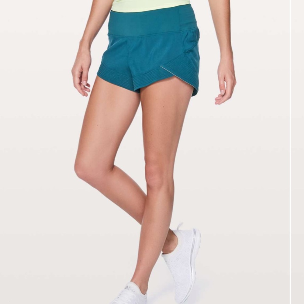 Luluemon Motionful Shorts